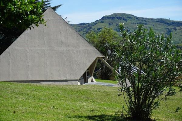 Pyramids Motel Van Reenen Esterno foto