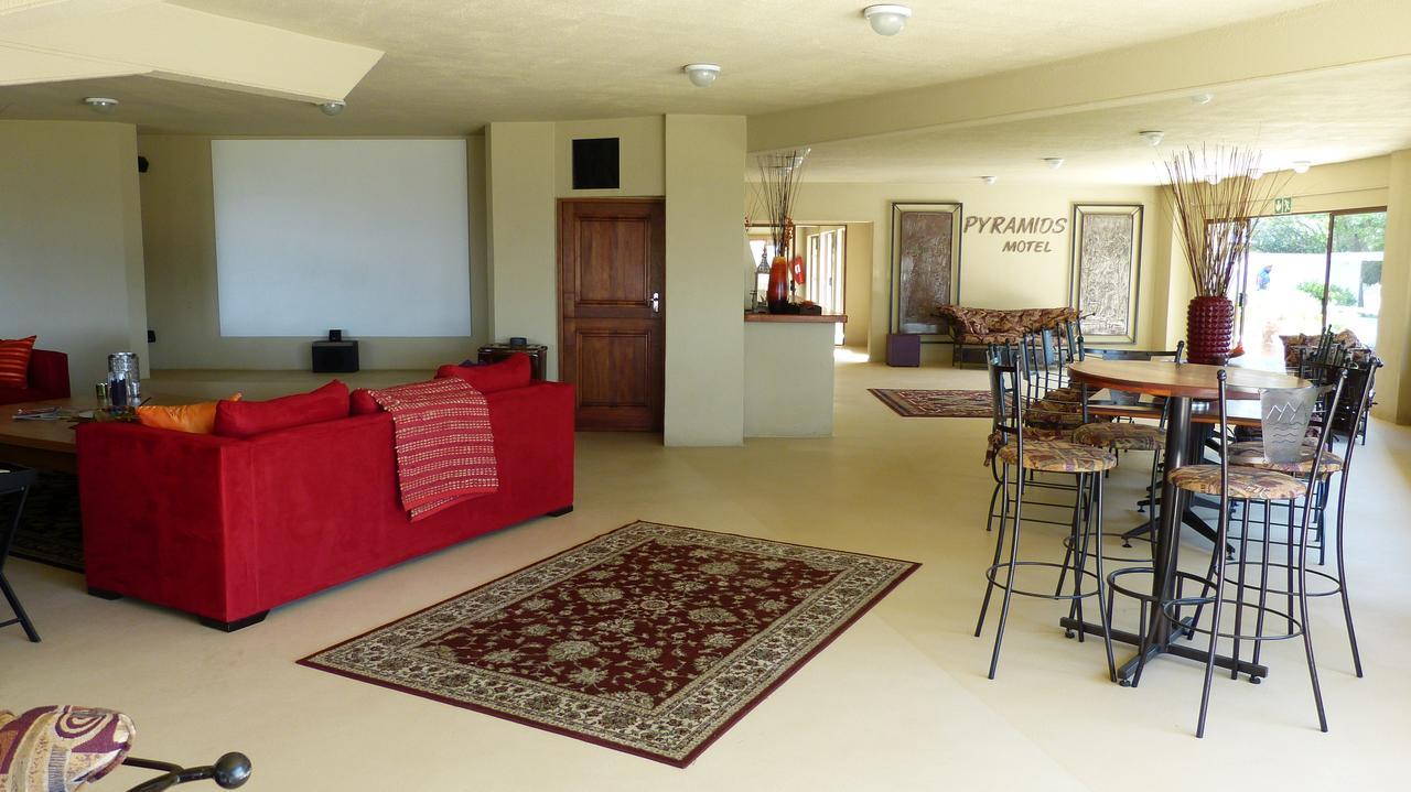 Pyramids Motel Van Reenen Esterno foto